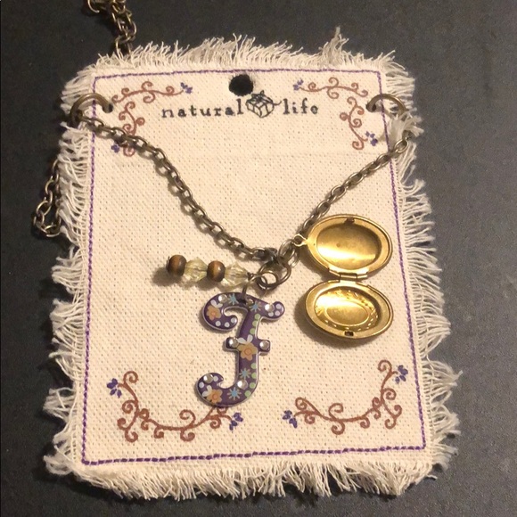 Necklace w/ beads the letter F and opening locket - Picture 2 of 2